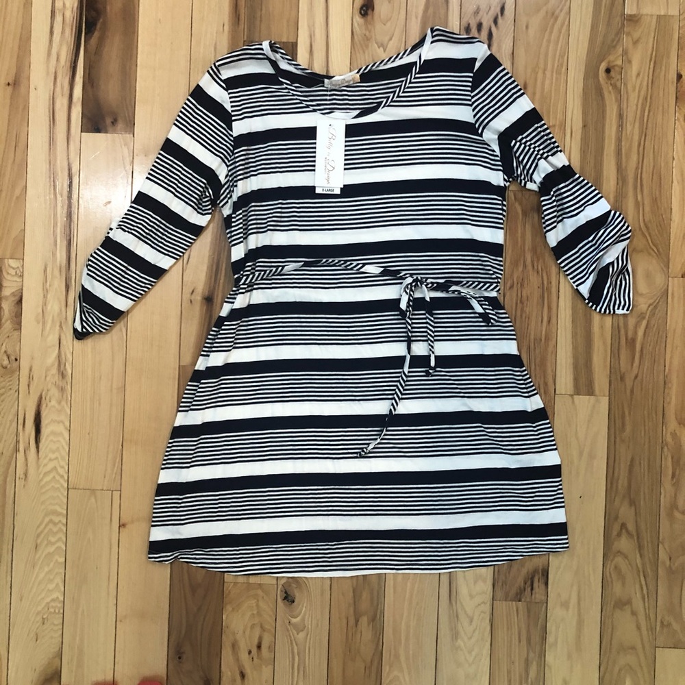 * Maternity top XL